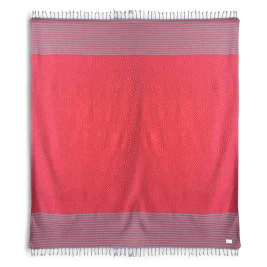 Eye of the Tiger 'NoSand' Blanket in Crimson (Large)